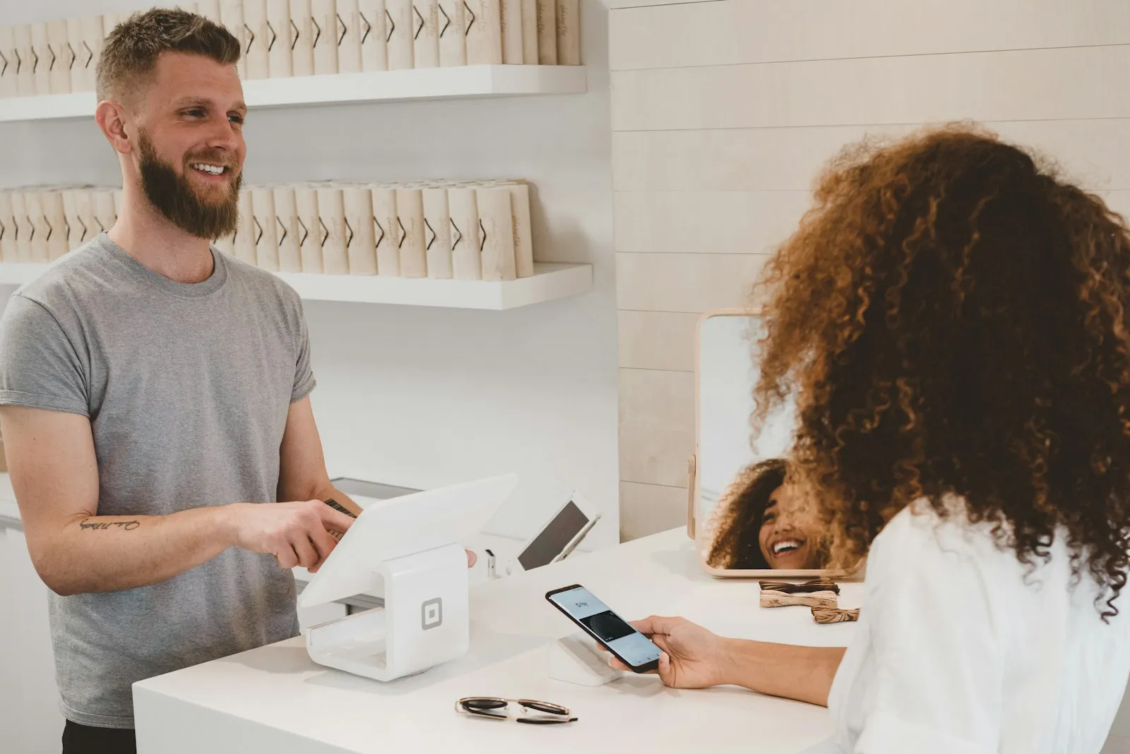 Australian Consumer Law Rights: Complete Guide + Free Legal Help